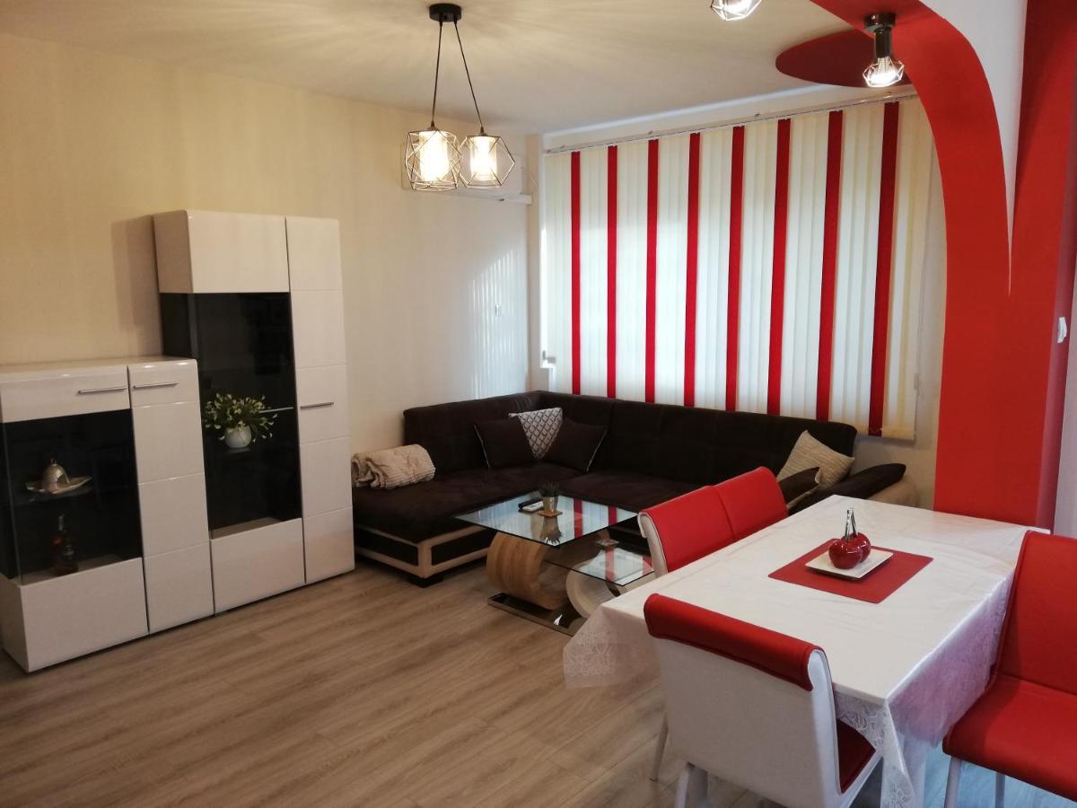 Apartment Ani فيليكو ترنوفو المظهر الخارجي الصورة